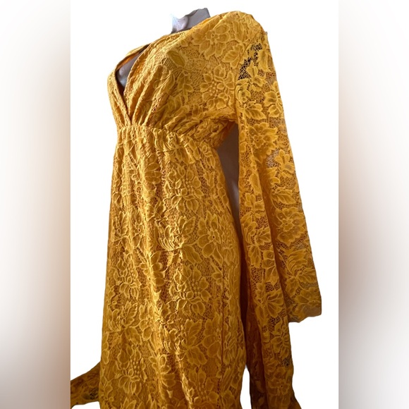 Lace Chiffon Maternity Photoshoot Dress - Picture 8 of 10